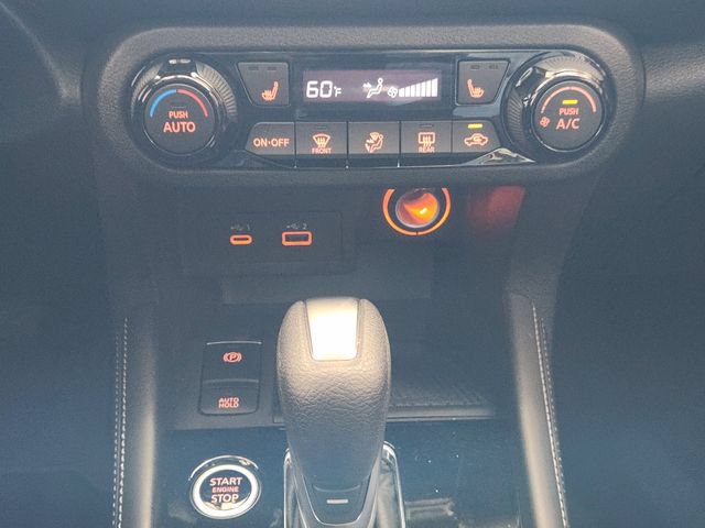 Used 2023 Nissan Kicks SR w/ SR Premium Package FWD image 15