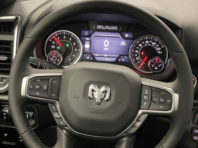 New 2026 RAM 1500 4x4 Crew Cab image 18