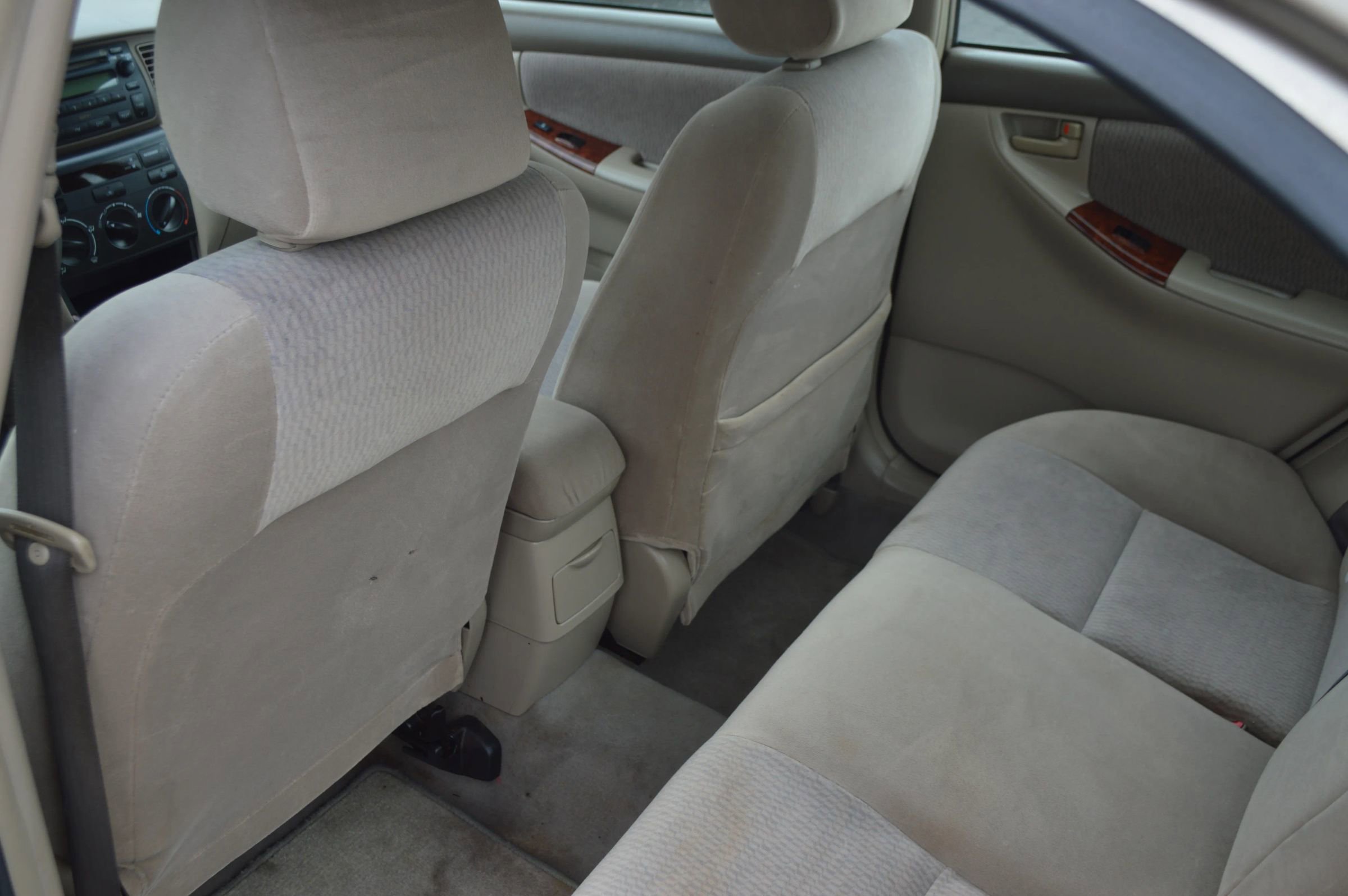 Used 2005 Toyota Corolla S image 18