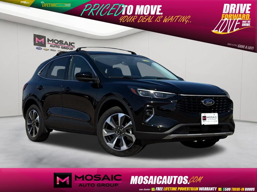 Used 2023 Ford Escape Platinum AWD/4WD image 1