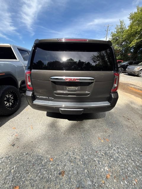 Used 2019 GMC Yukon XL Denali w/ Denali Ultimate Package AWD/4WD image 6