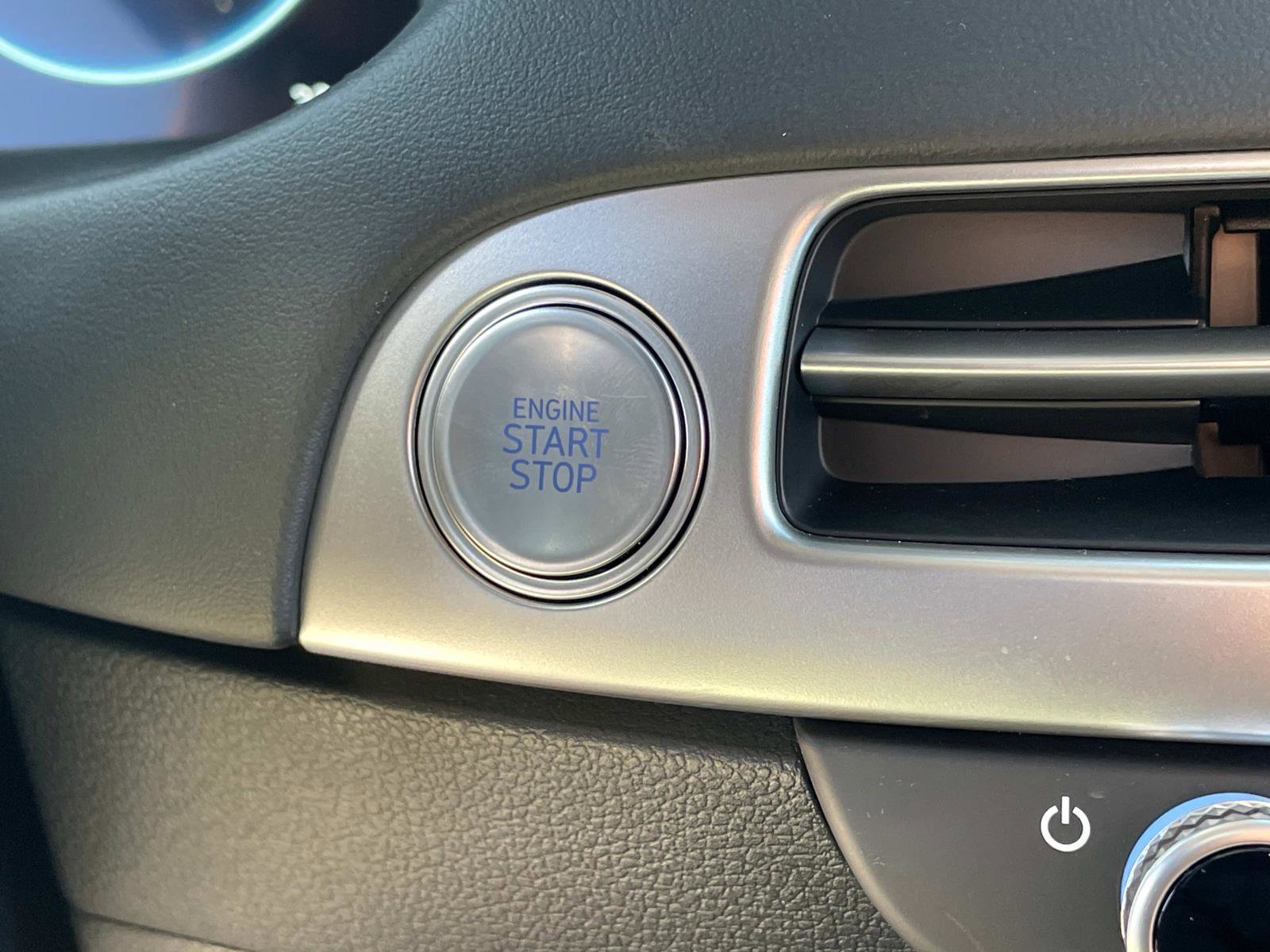 New 2025 Hyundai Palisade Limited image 15