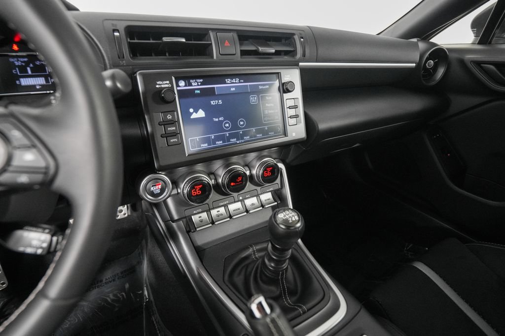 Used 2025 Toyota GR86 Premium RWD image 13
