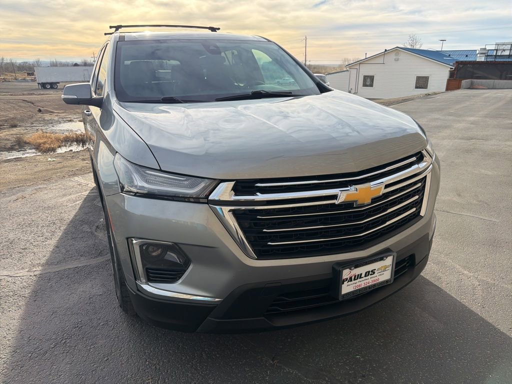Used 2023 Chevrolet Traverse LT image 4