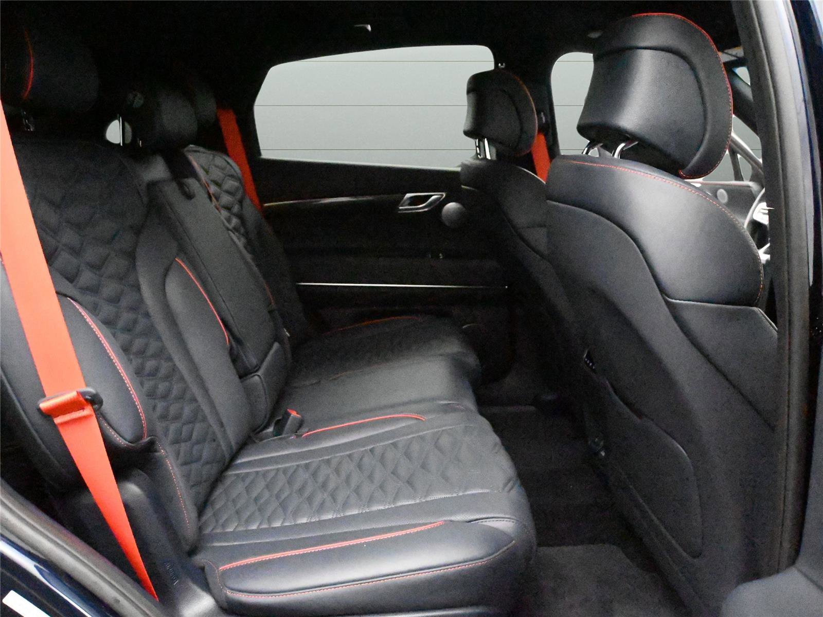 Used 2025 Genesis GV80 3.5T e-SC image 24