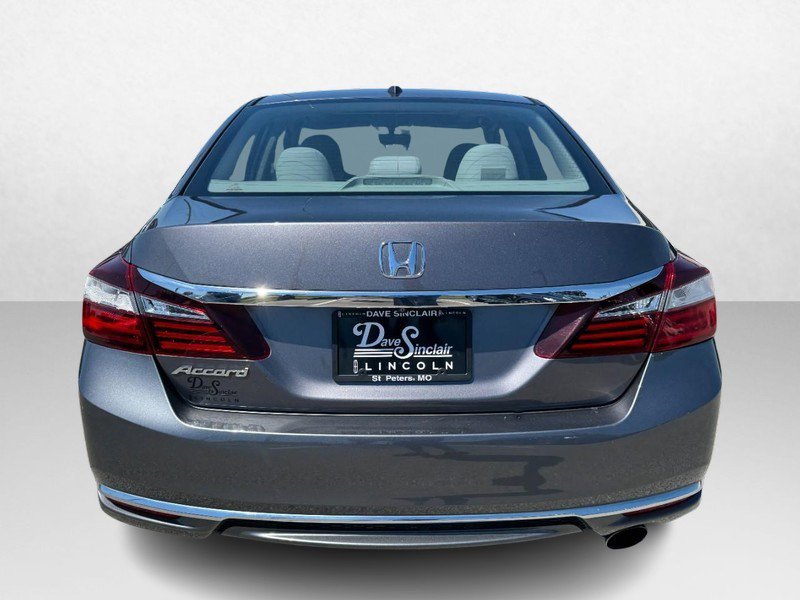 Used 2016 Honda Accord EX image 6