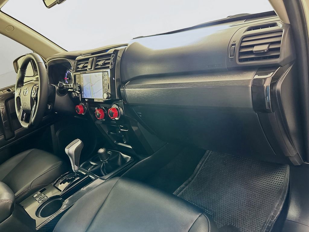 Certified 2023 Toyota 4Runner TRD Off-Road Premium AWD/4WD image 29