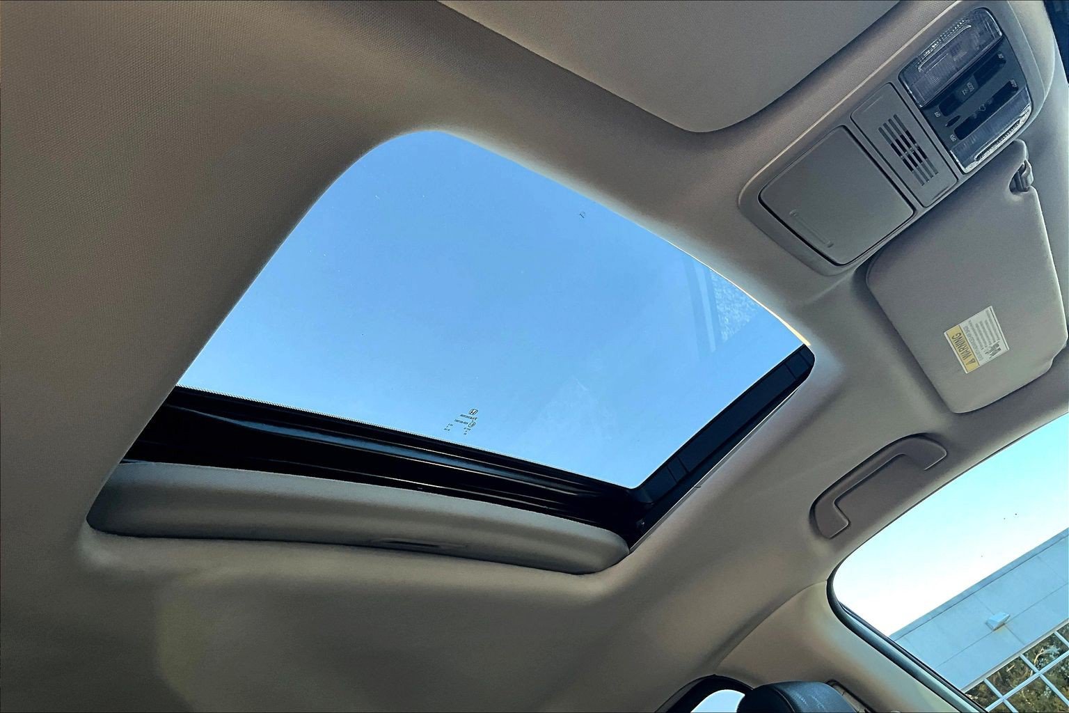 Certified 2025 Honda Odyssey EX-L image 16
