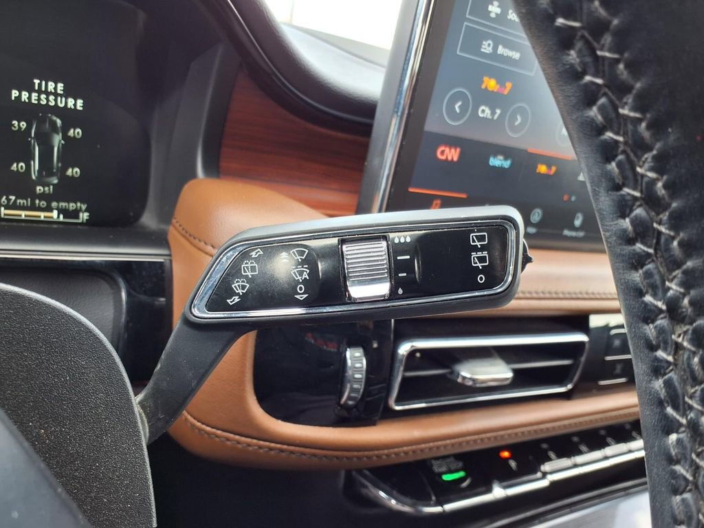 Used 2022 Lincoln Nautilus Reserve FWD image 20