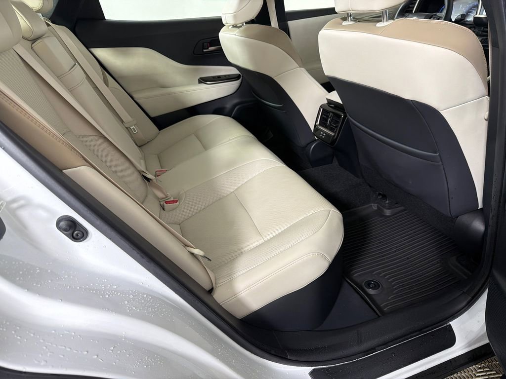 Used 2024 Toyota Crown Limited w/ Advanced Technology Package AWD/4WD image 16