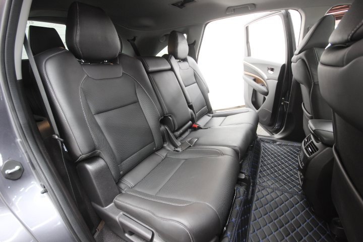 Used 2020 Acura MDX SH-AWD w/ Technology Package image 24