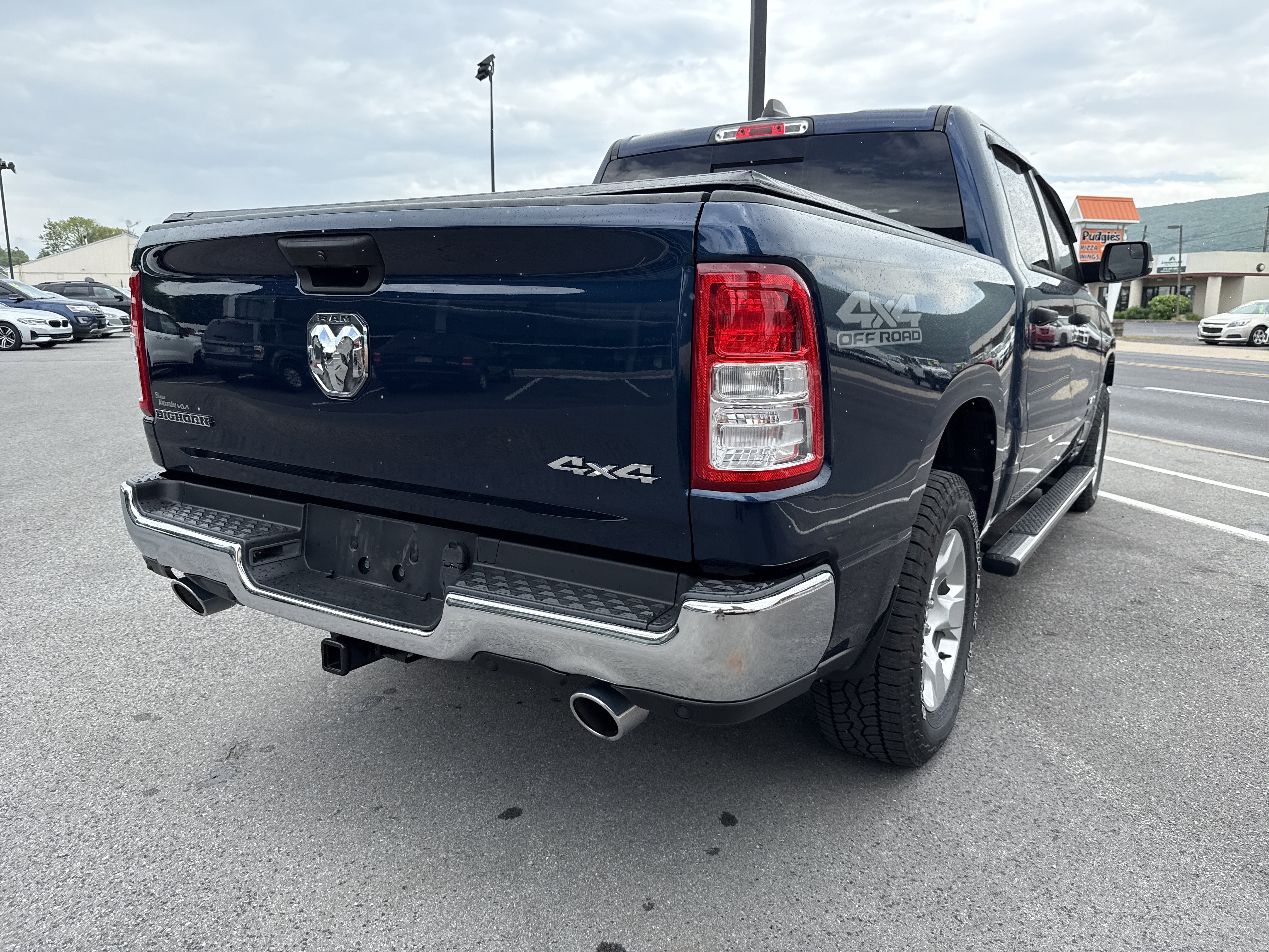 Used 2023 RAM 1500 Big Horn AWD/4WD video 3