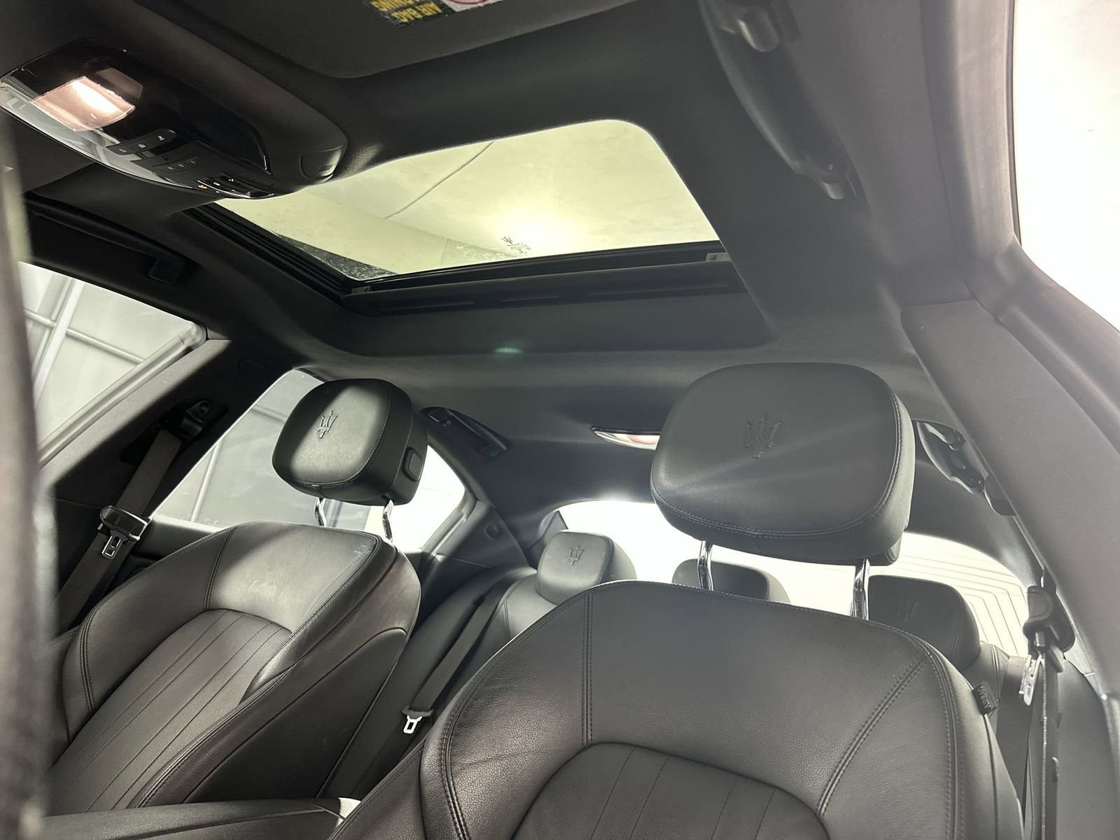 Used 2018 Maserati Ghibli RWD image 22