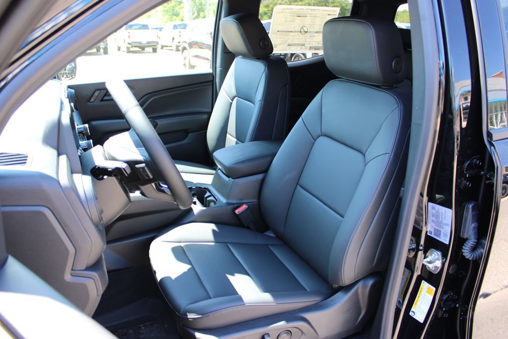 New 2026 Chevrolet Colorado Trail Boss AWD/4WD image 12