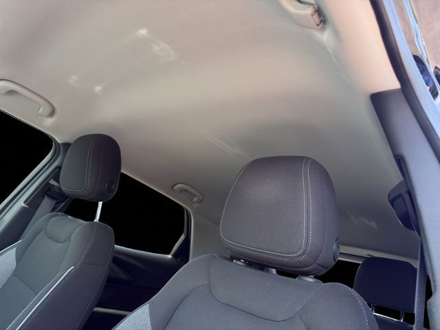 Used 2023 Chevrolet TrailBlazer LT FWD image 24
