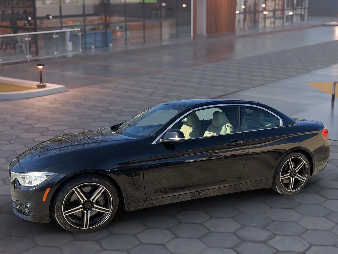 Used 2016 BMW 435i 435i Convertible 2D image 2