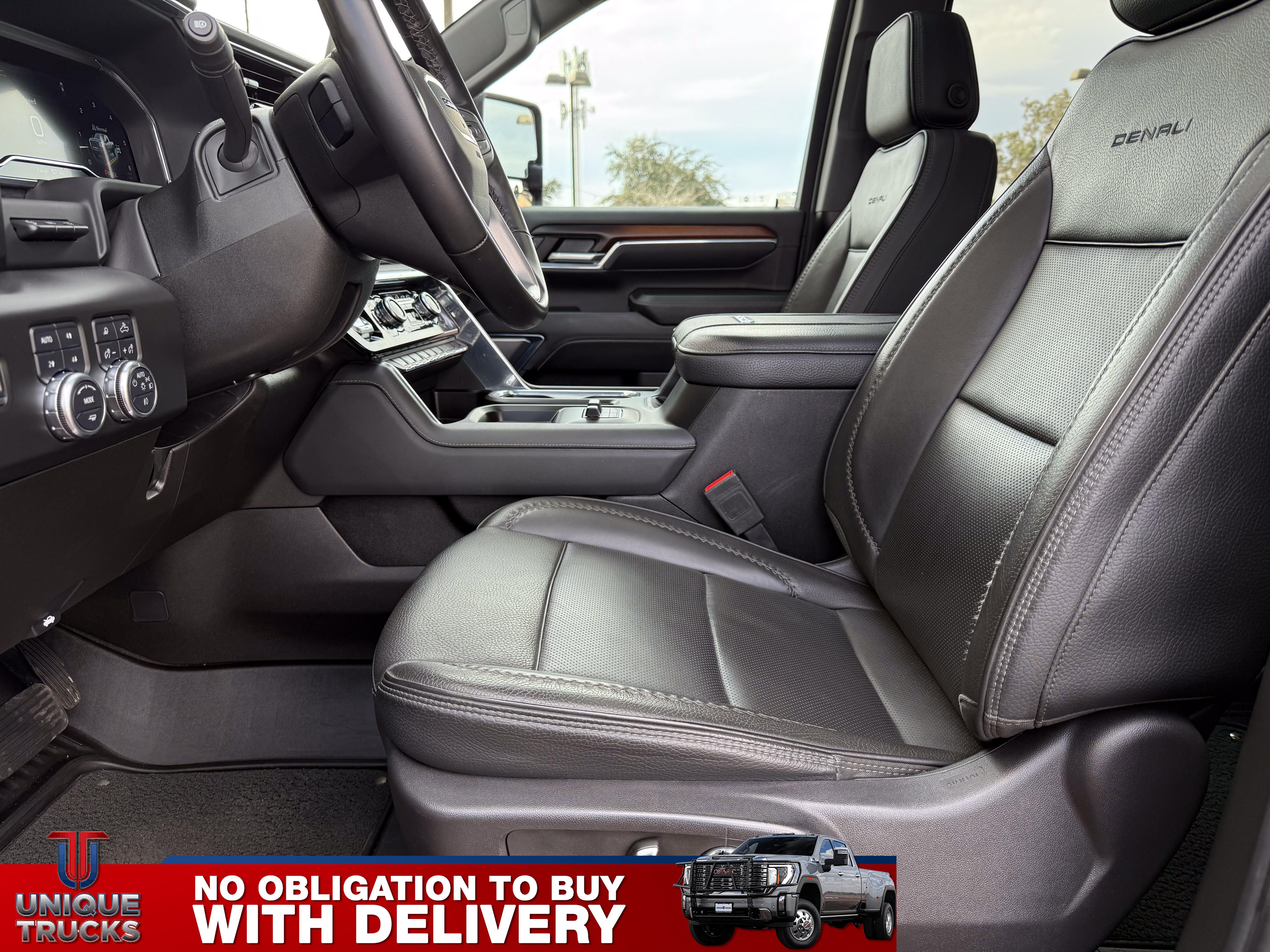 Used 2024 GMC Sierra 2500 Denali w/ Technology Package image 18