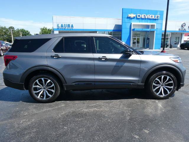 Certified 2021 Ford Explorer ST w/ Equipment Group 401A AWD/4WD image 4