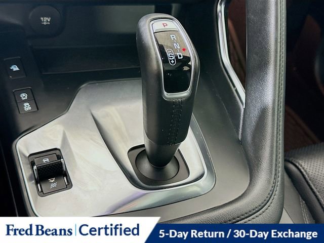 Used 2020 Jaguar E-PACE SE image 18