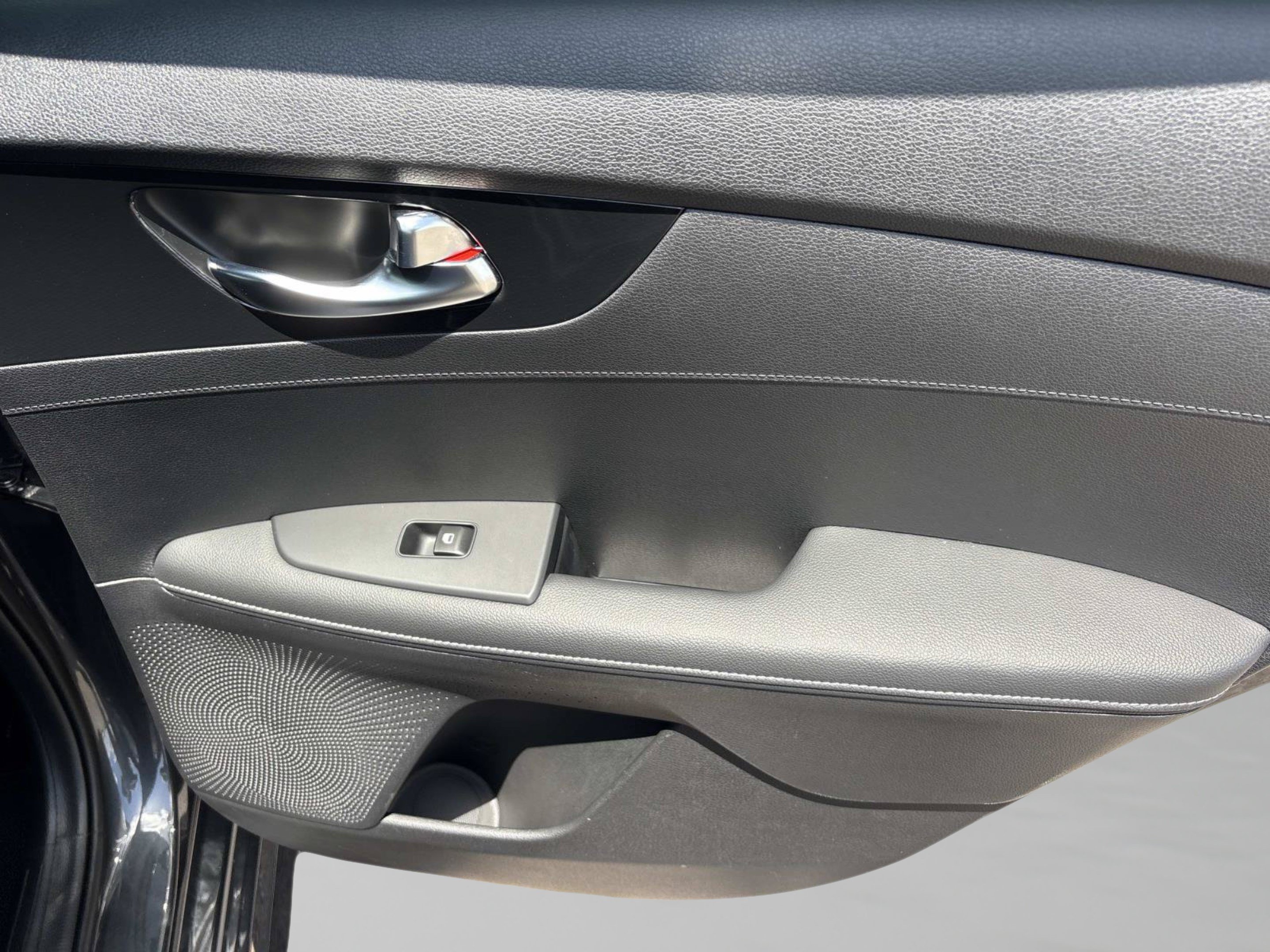Used 2024 Kia Forte GT-Line w/ GT-Line Premium Package FWD image 15