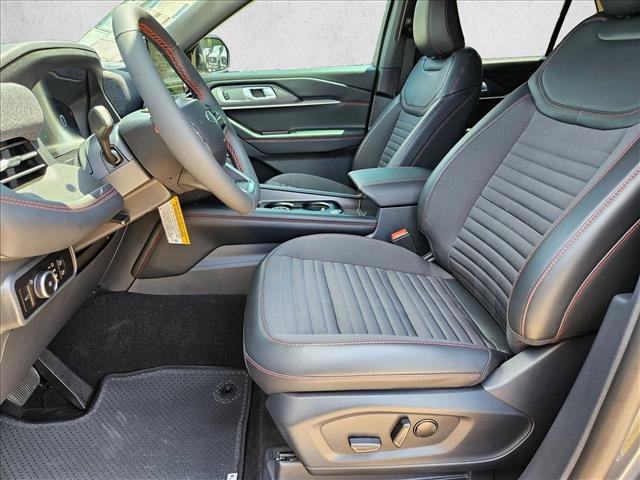 New 2026 Ford Explorer ST-Line w/ Premium Package RWD image 4