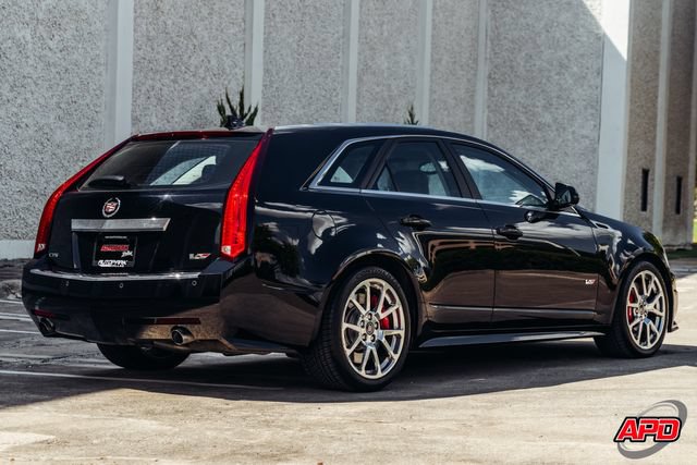 Used 2014 Cadillac CTS V RWD image 6
