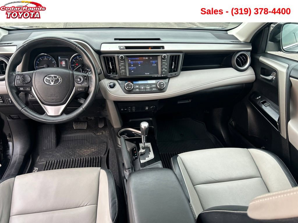 Used 2016 Toyota RAV4 Limited image 12