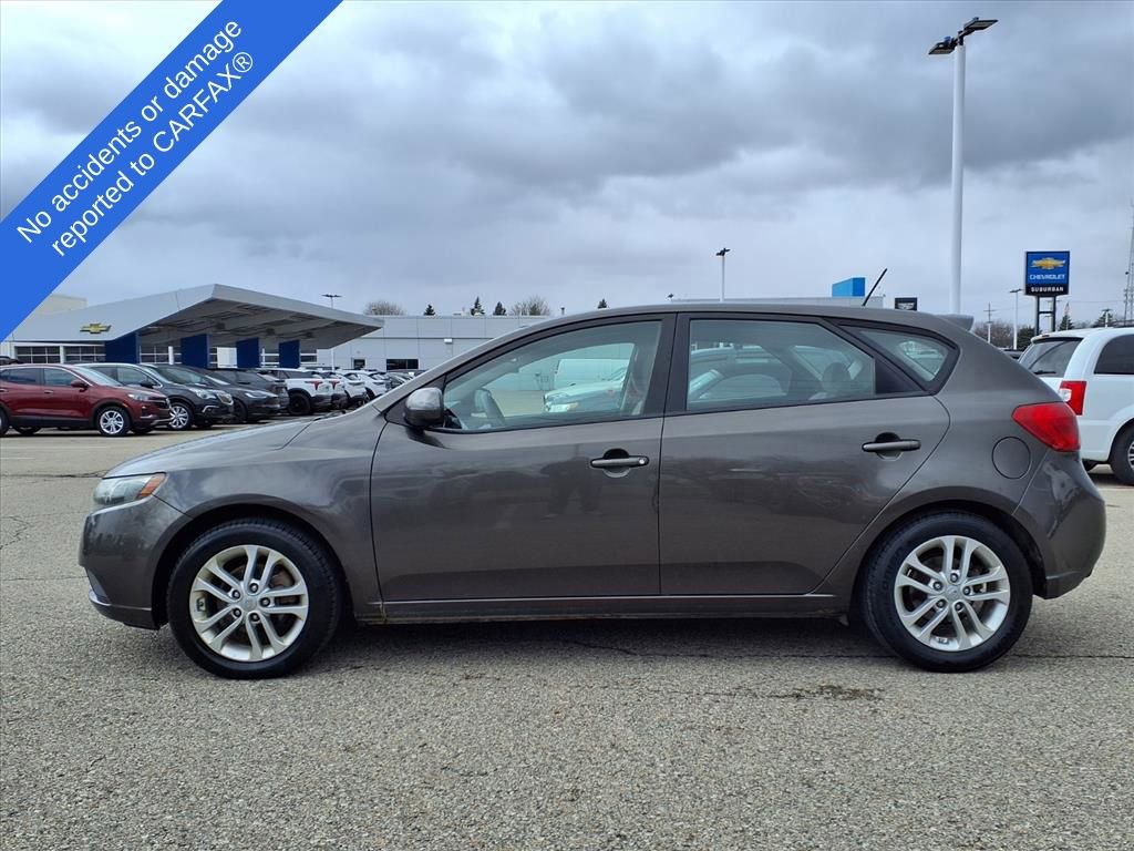 Used 2011 Kia Forte EX image 9