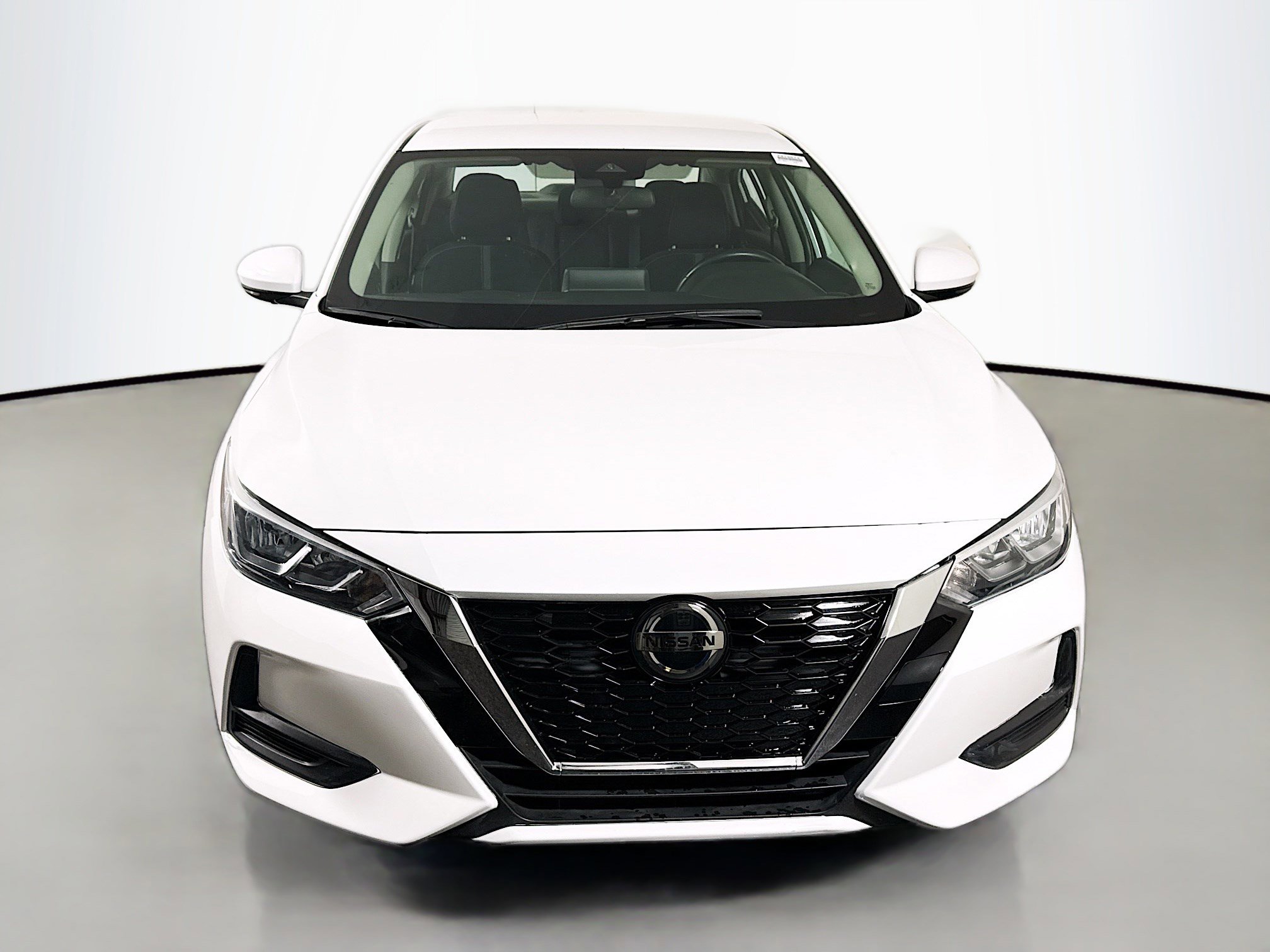 Used 2020 Nissan Sentra SV FWD image 2