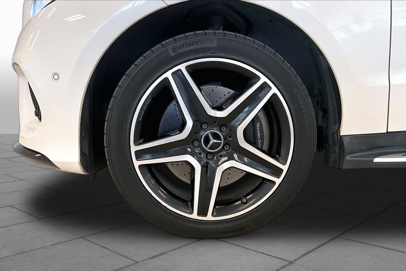 Used 2017 Mercedes-Benz GLE 43 AMG 4MATIC image 10