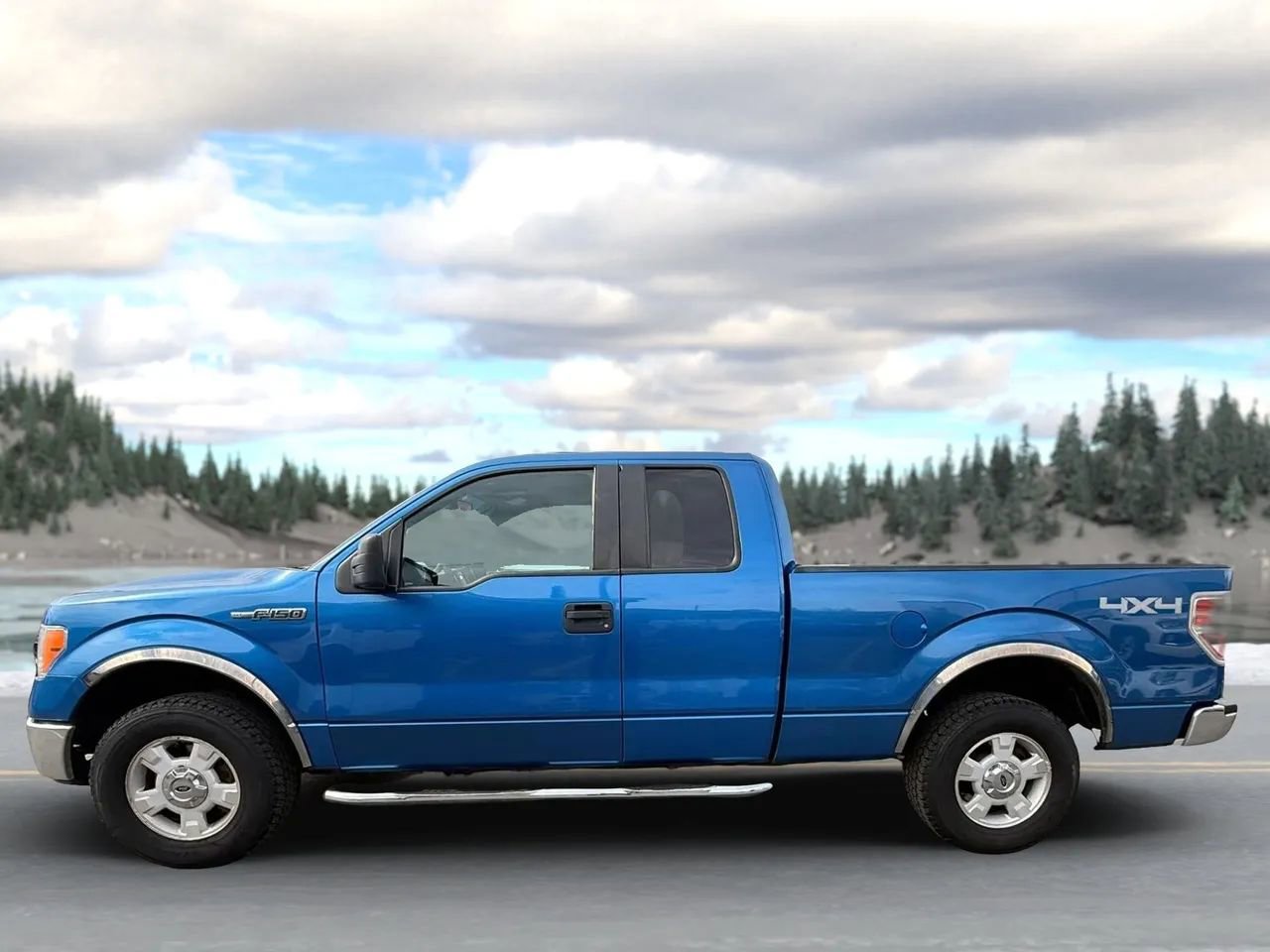 Used 2014 Ford F150 XLT w/ Trailer Tow Package AWD/4WD image 6