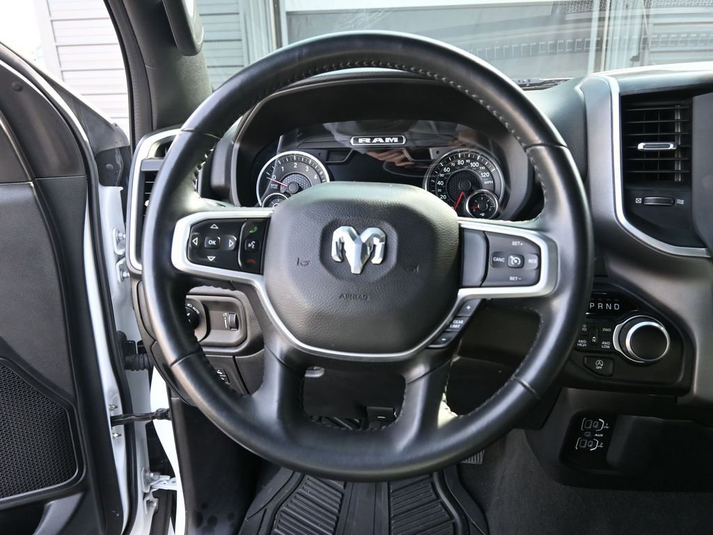 Used 2022 RAM 1500 Big Horn AWD/4WD image 17