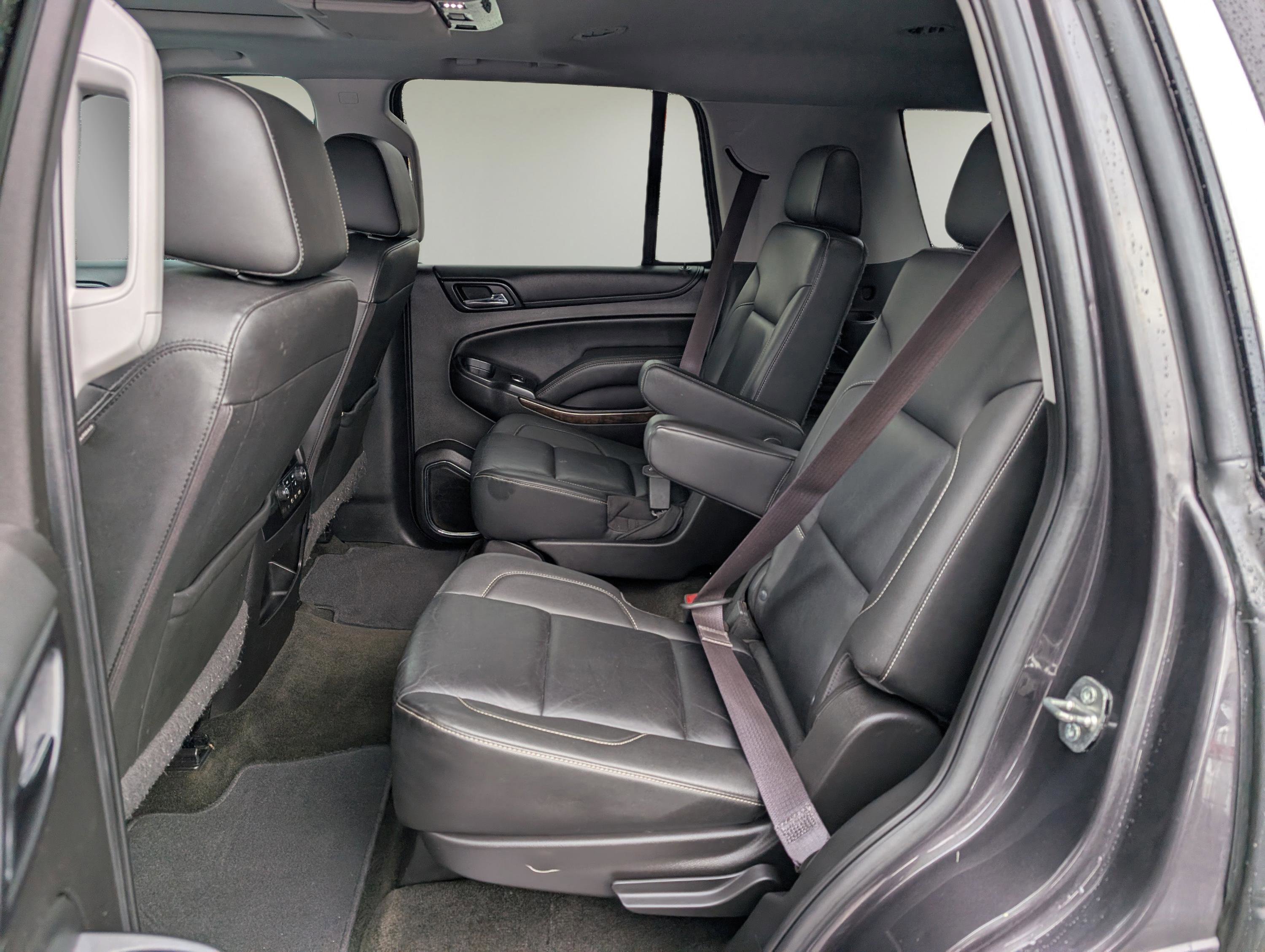 Used 2017 Chevrolet Tahoe LT w/ LT Signature Package image 11