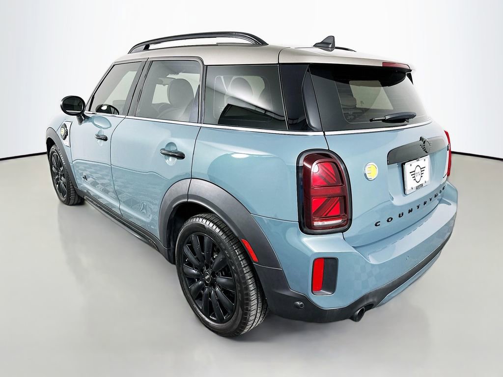 Used 2023 MINI Cooper Countryman SE w/ Storage Package image 7