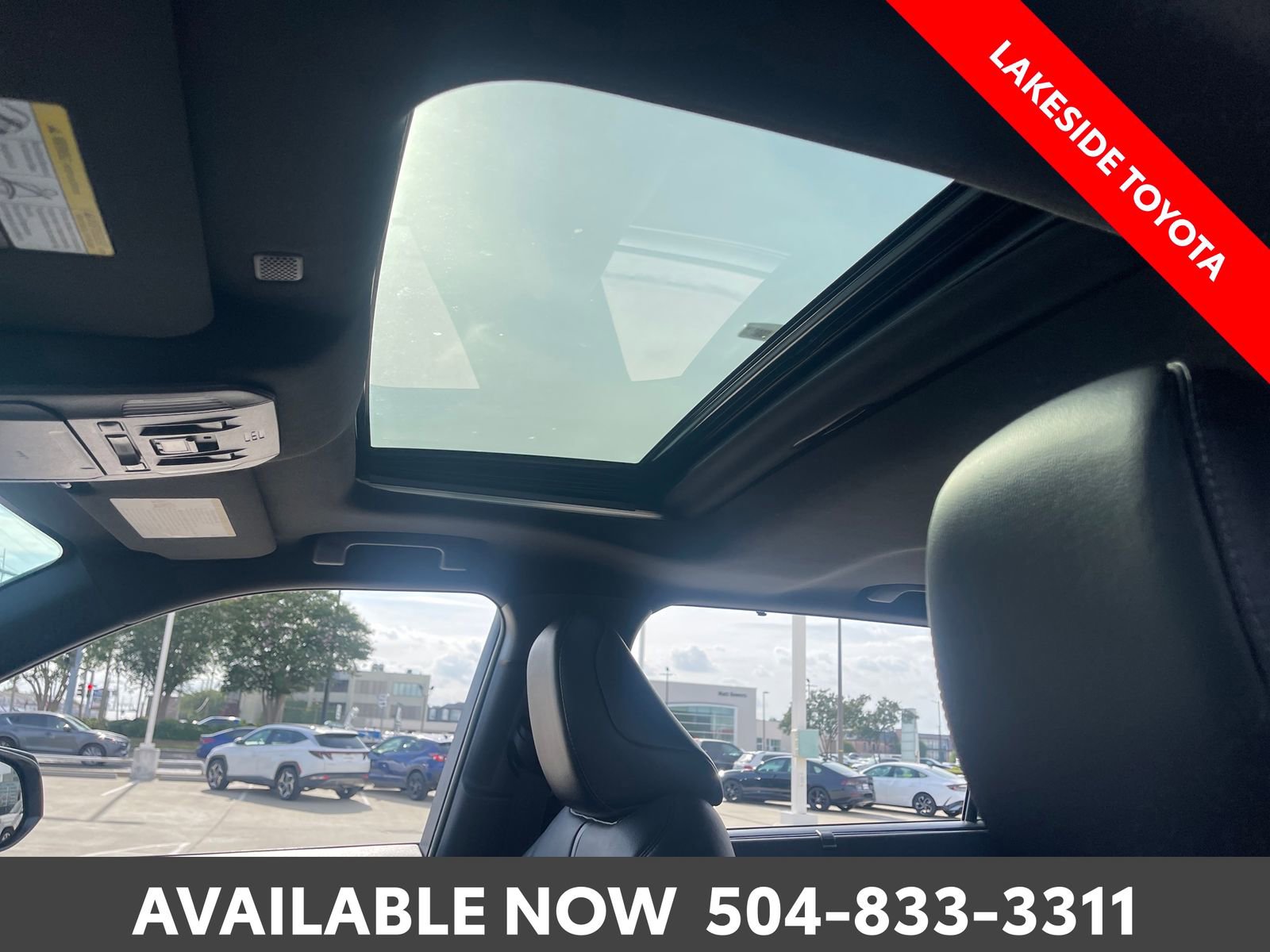Used 2021 Toyota Highlander XSE FWD image 30