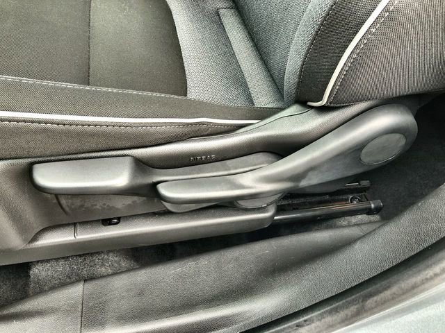 Used 2025 Chevrolet TrailBlazer LT AWD/4WD image 12