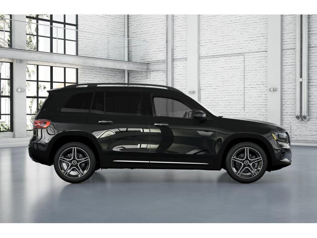 New 2026 Mercedes-Benz GLB 250 4MATIC image 16