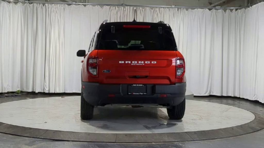 Used 2023 Ford Bronco Sport Outer Banks w/ Tech Package image 7