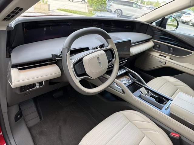 Certified 2025 Lincoln Nautilus Reserve AWD/4WD image 16