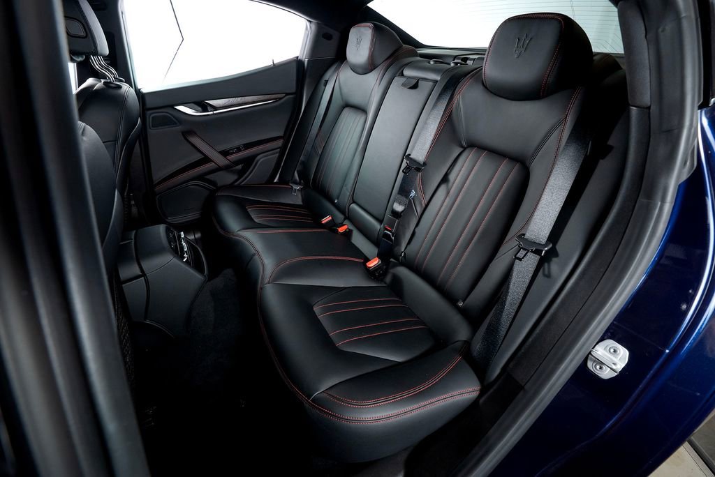 Used 2016 Maserati Ghibli S Q4 image 22