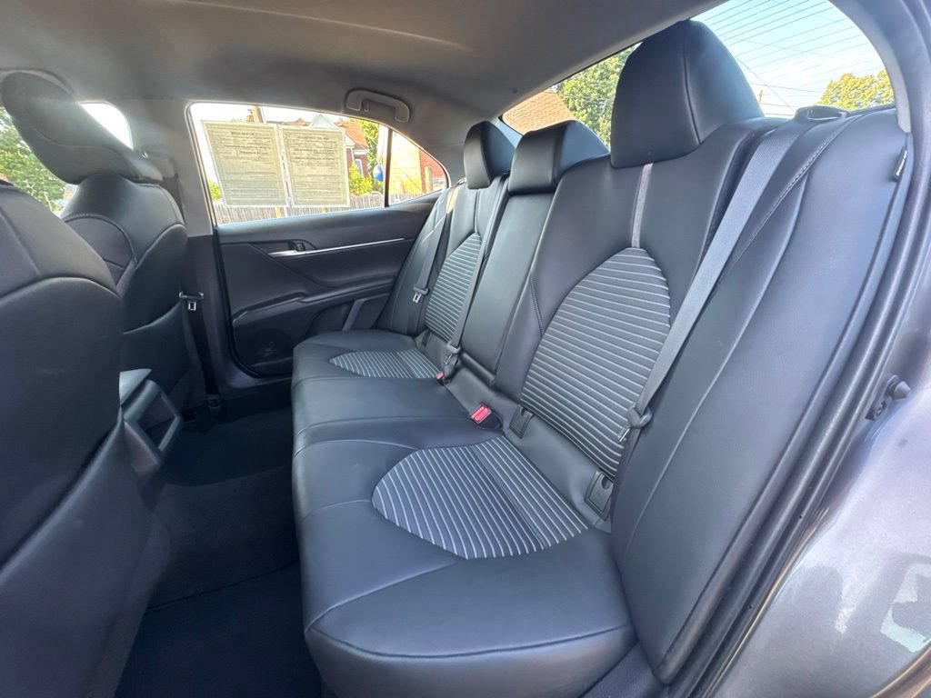 Used 2024 Toyota Camry SE FWD image 28