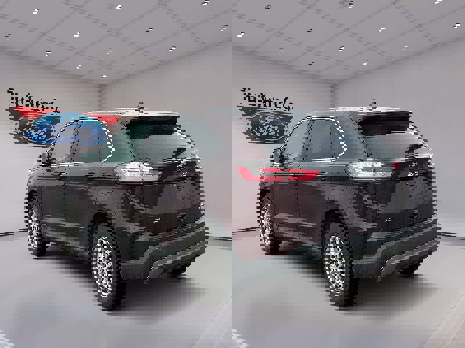 Certified 2024 Ford Edge SEL w/ Convenience Package image 7