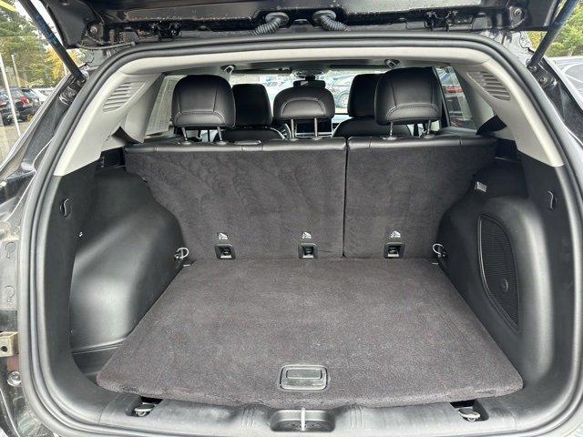 Used 2022 Jeep Compass Trailhawk w/ Sun and Sound Group image 19