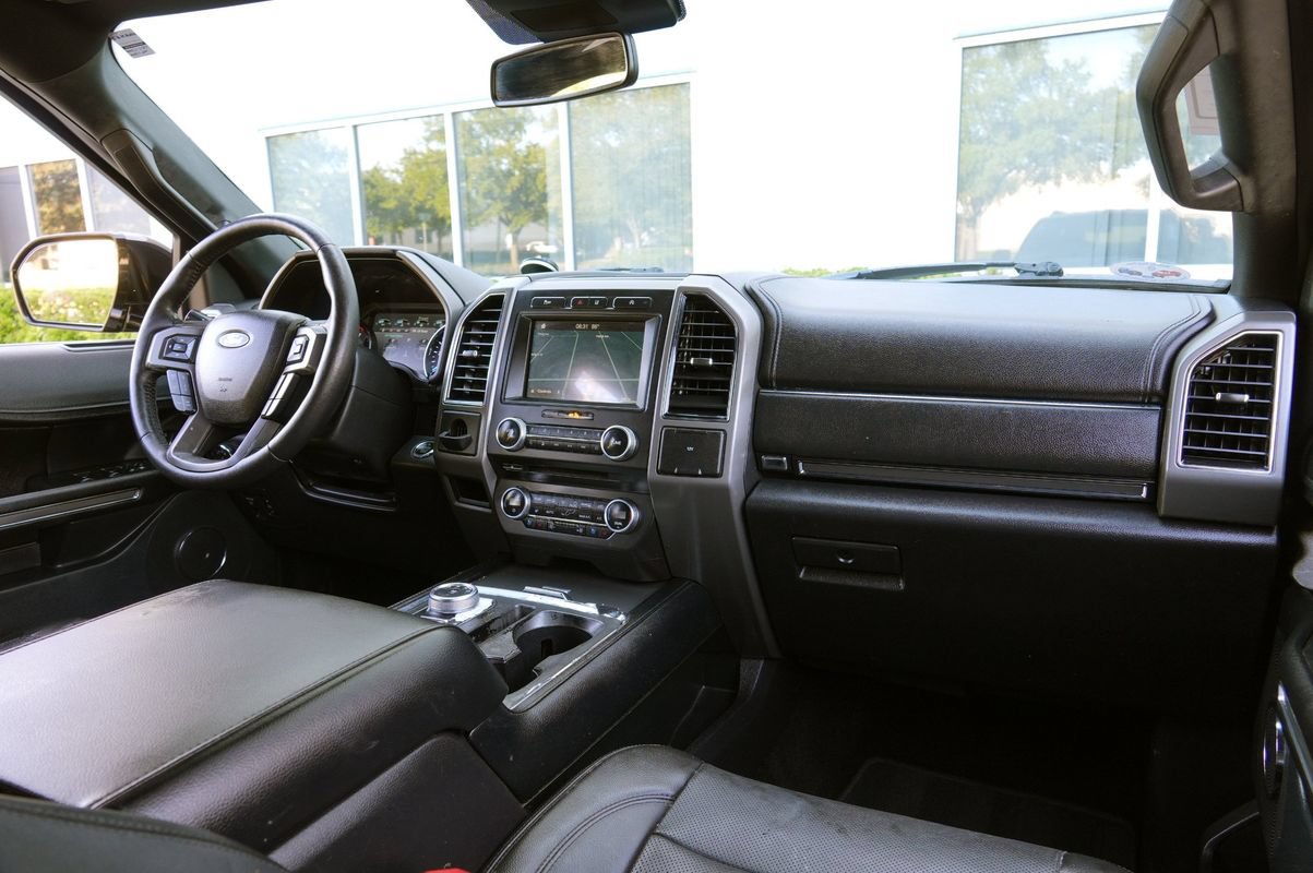 Used 2018 Ford Expedition Max XLT w/ Equipment Group 202A RWD image 7