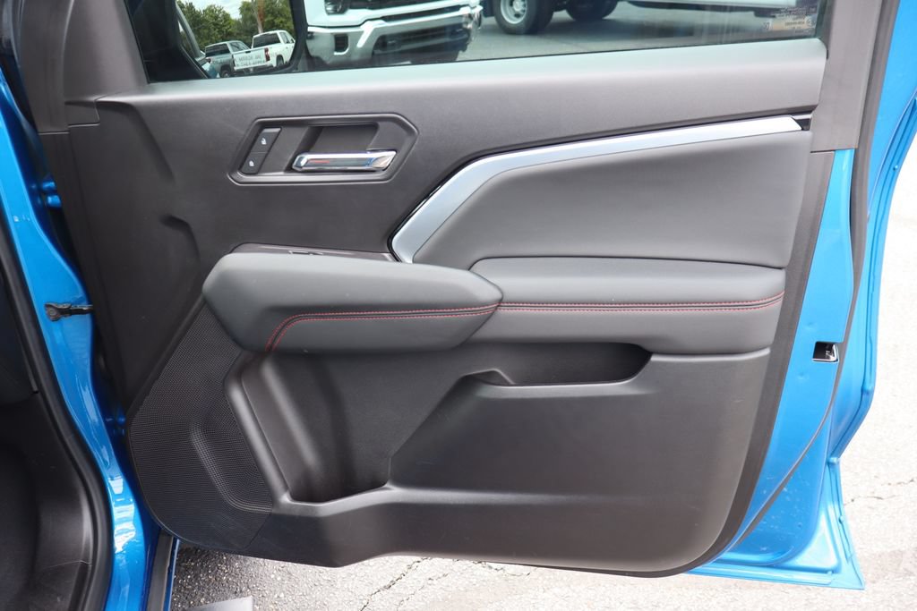 Used 2023 Chevrolet Colorado Z71 w/ Z71 Convenience Package 2 AWD/4WD image 28