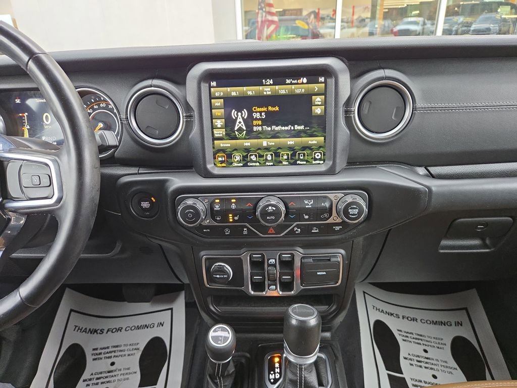 Used 2020 Jeep Gladiator Overland image 21