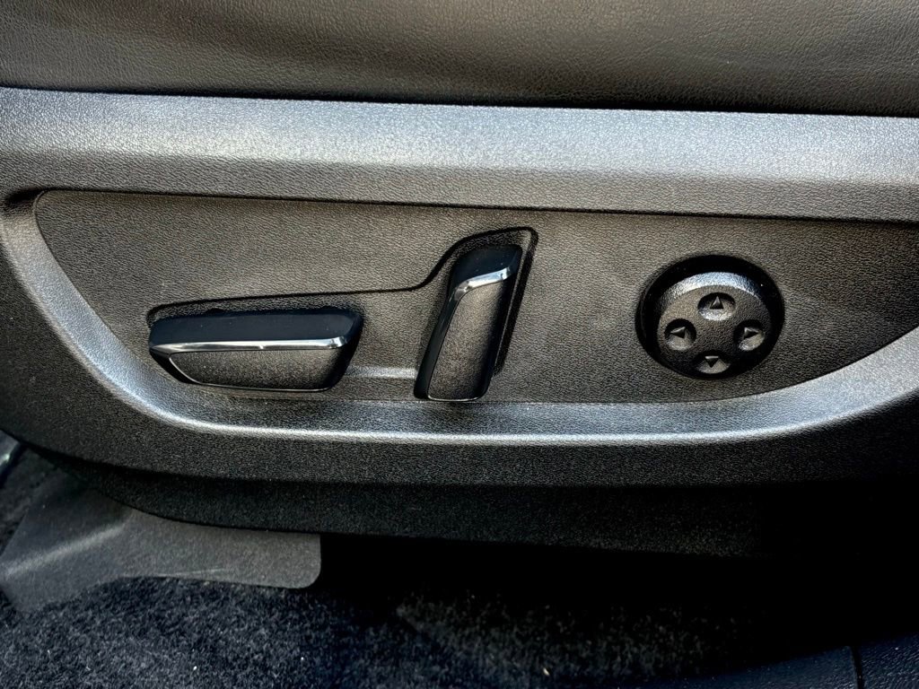 Used 2022 INFINITI QX50 Luxe image 19