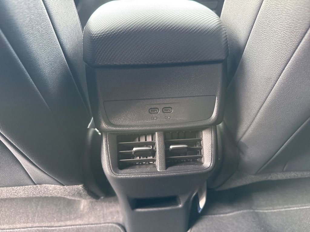 New 2026 Chevrolet Equinox LT w/ Convenience Package II FWD image 26