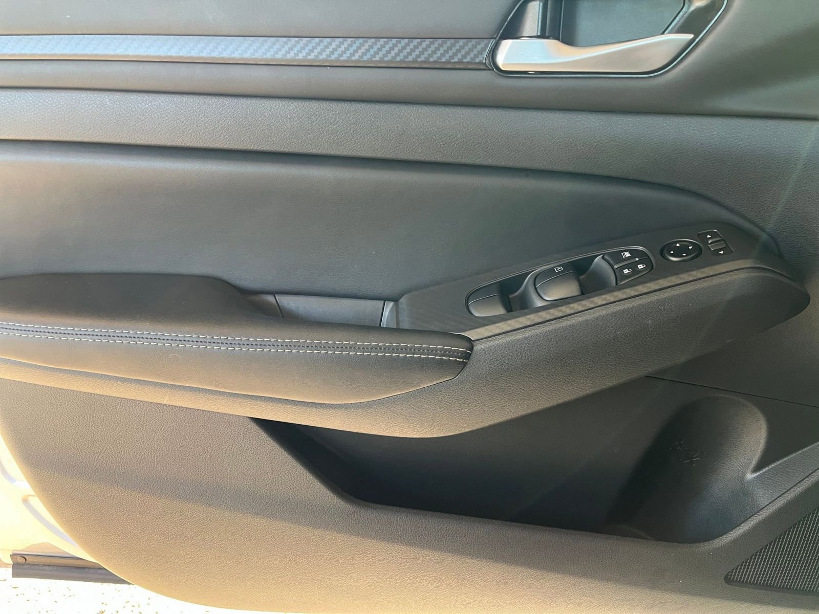 Used 2024 Nissan Altima 2.5 SV image 20