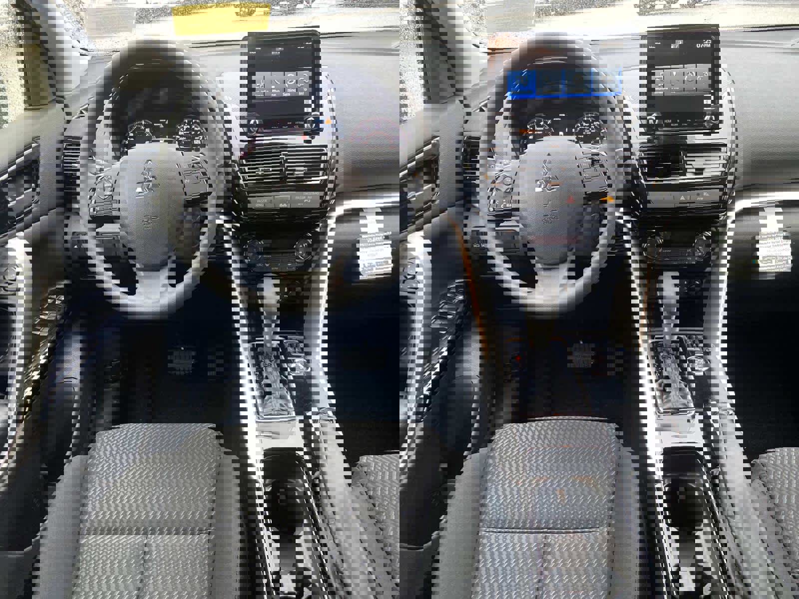 New 2026 Mitsubishi Eclipse Cross LE image 8